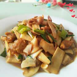 杏鲍菇炒肉